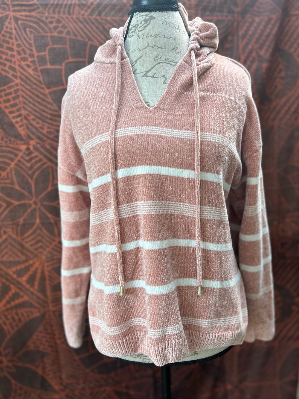 Rachel Zoe Cozy Blush Pink & White‎ Striped V-Neck Hoodie Sweater